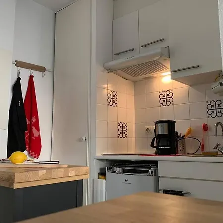 Bel A 100 Metres De La Apartman